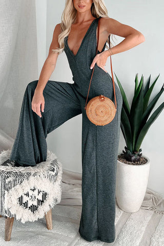 Voletter Fashionable V-Neck Resort Style Jumpsuit