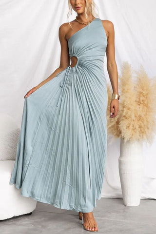 Voletter  Fashionable One-Shoulder Hollow Pleated Dress