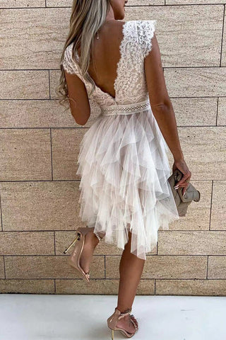 Voletter Chic Solid Lace V Neck Sleeveless Lace Up Dress